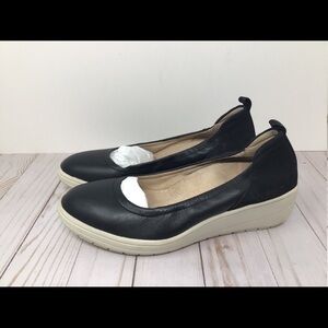 Vionic Women's Ellery Jacey wedge slip on leather shoes